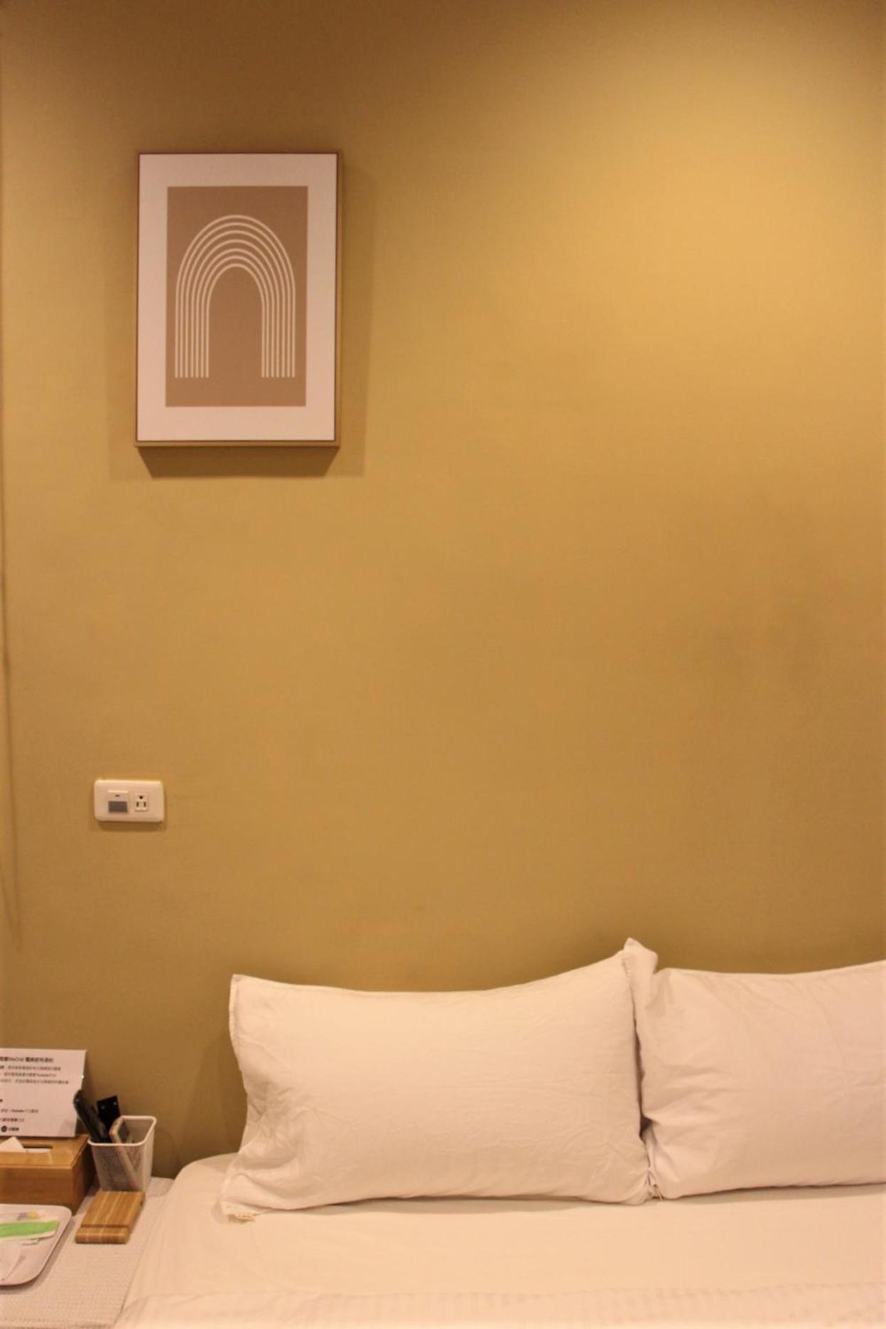Hotel 微趣 Wechill Tainan Esterno foto