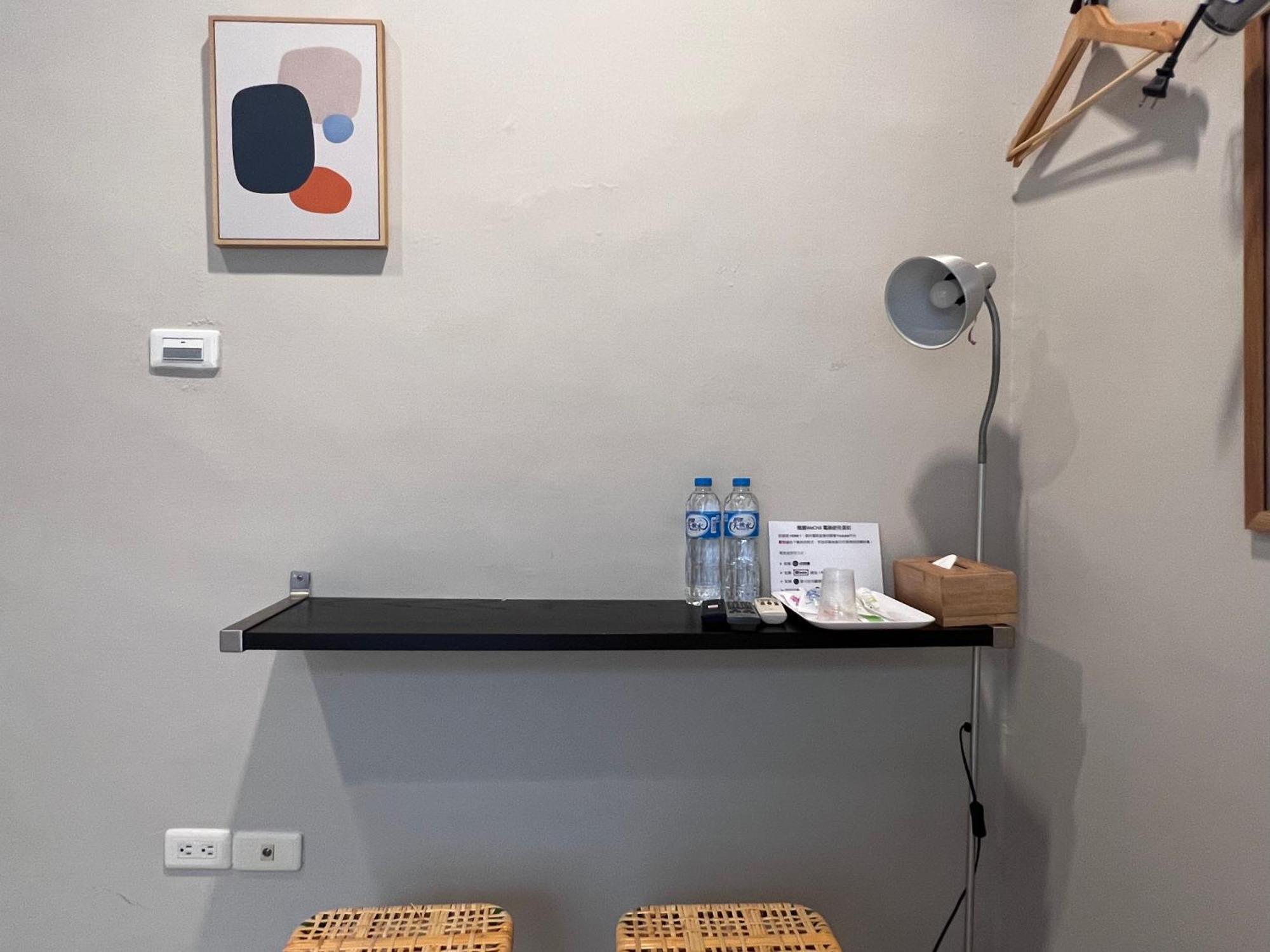 Hotel 微趣 Wechill Tainan Esterno foto